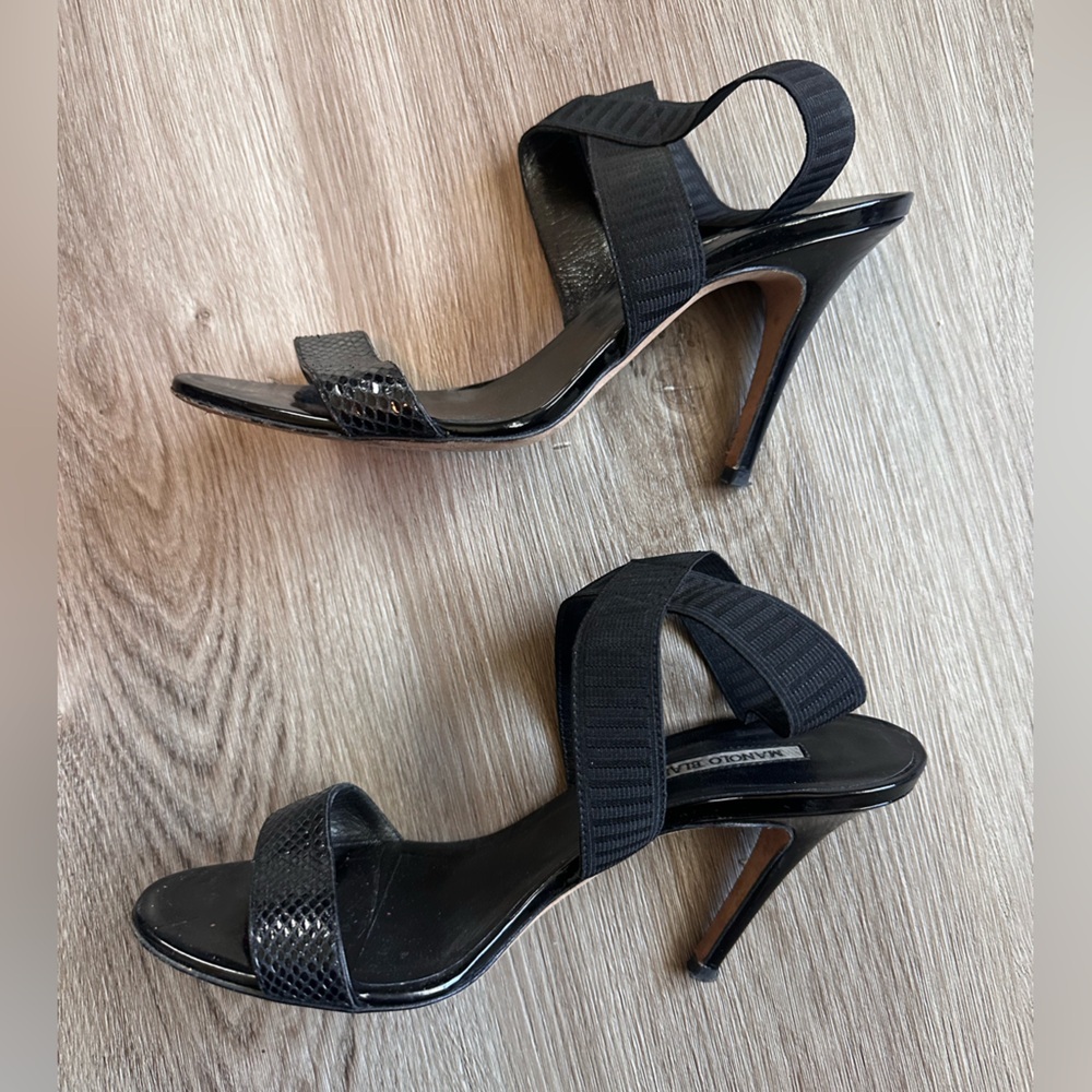 Manolo Blahnik Black Elastic Strappy Snakeskin Open Toe Heel Sandals Size 39 - Picture 4 of 9